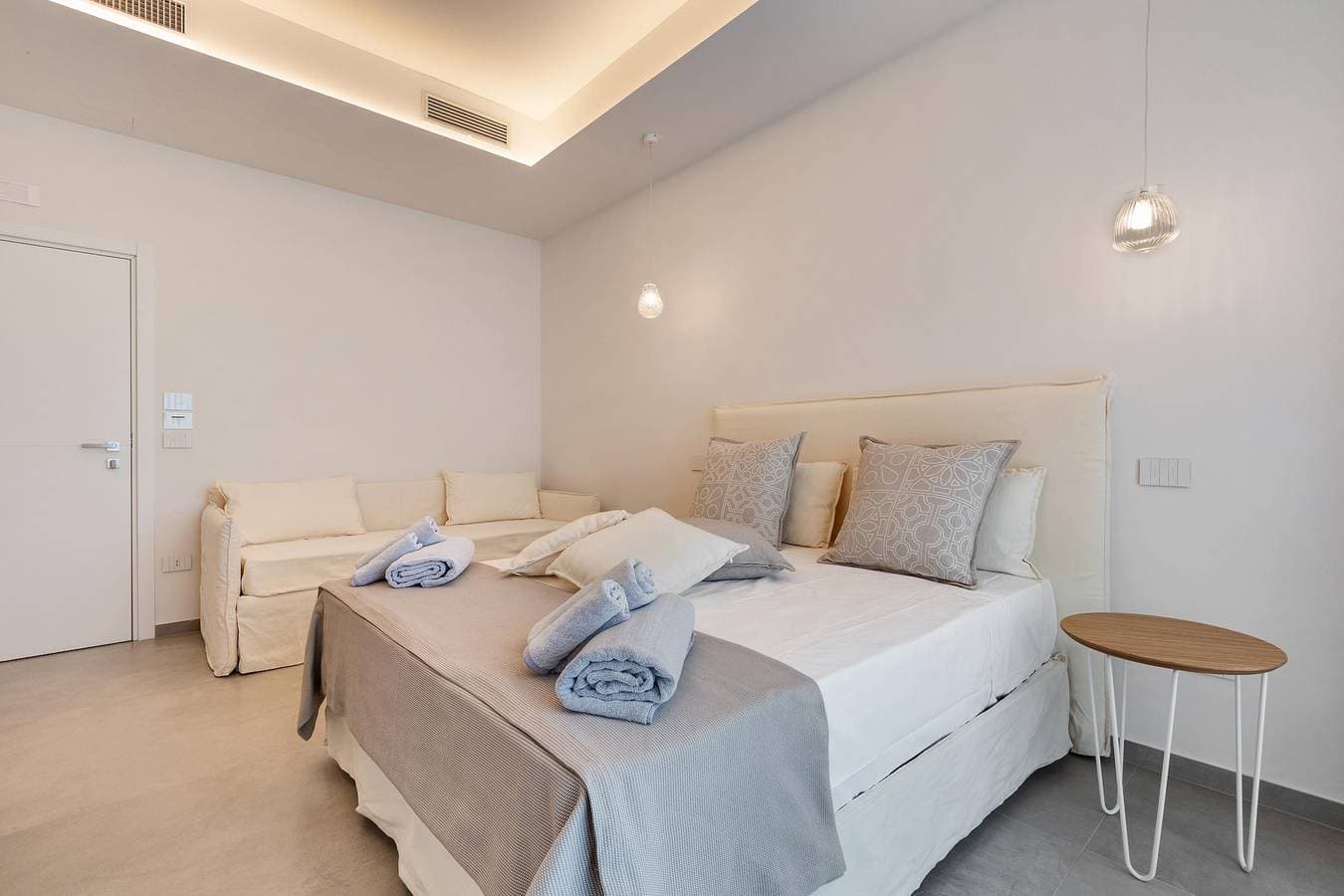 Foto 3 von 55: Zimmer für 4 Personen mit Pool