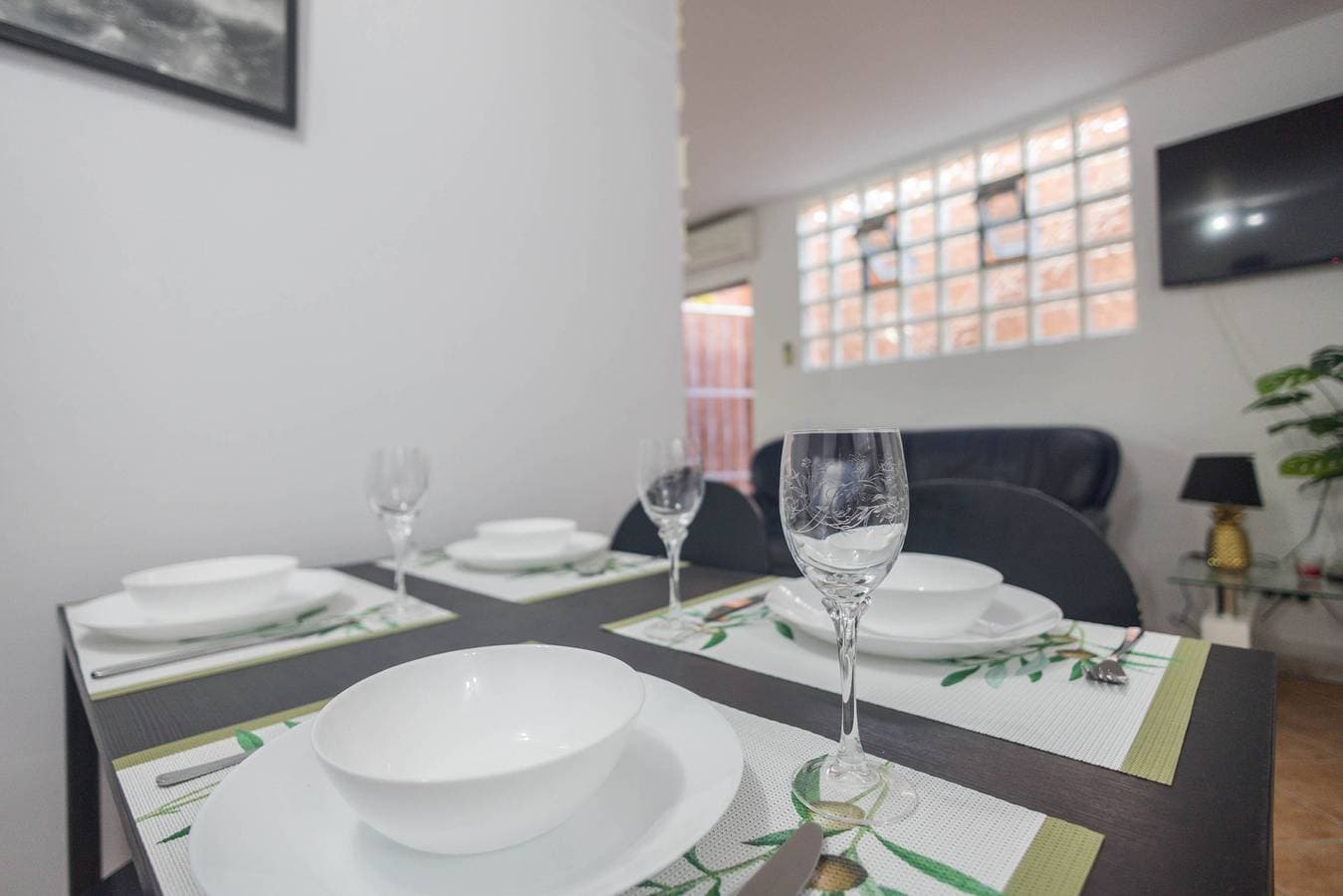 Foto 4 von 34: Deluxe Flat in Maspalomas - Garden & BBQ