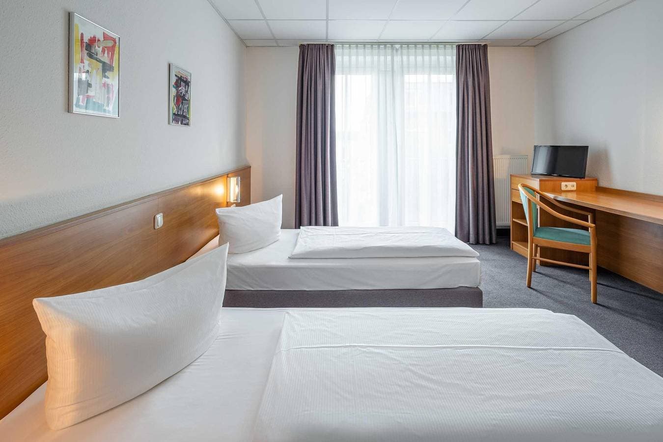 Foto 5 von 9: Doppelzimmer mit Frühstück