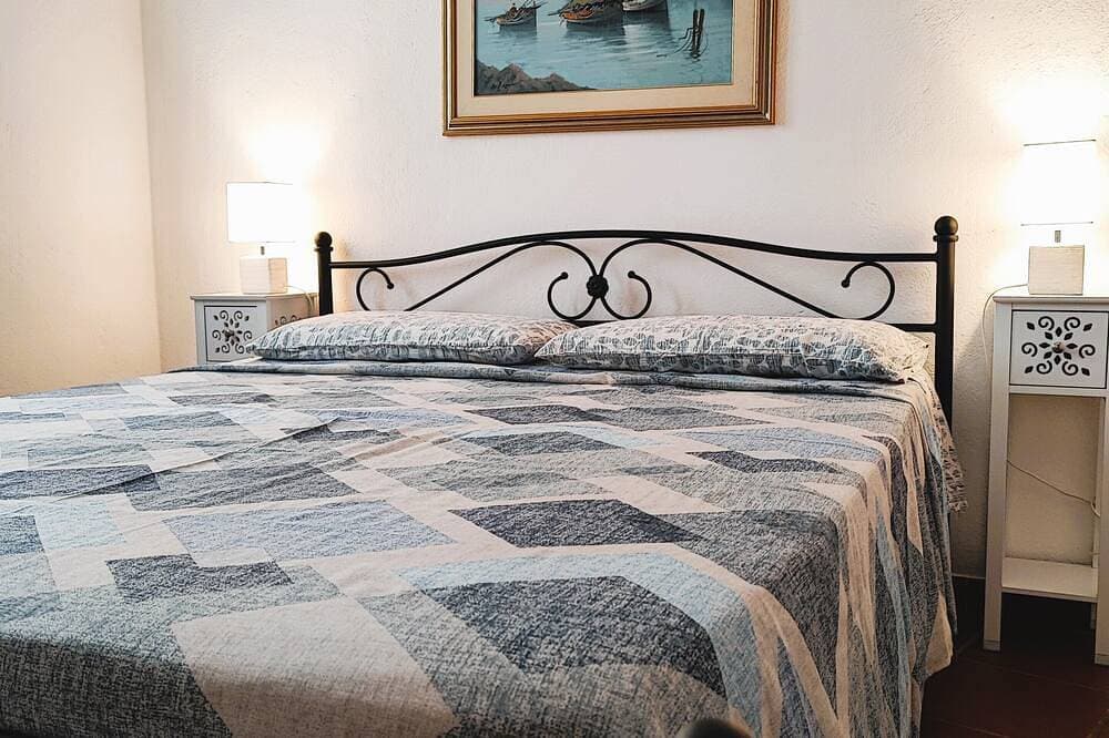 Foto 2 von 30: Charming 2-bedroom cottage with WiFi, AC in lovely Quartu Sant'Elena