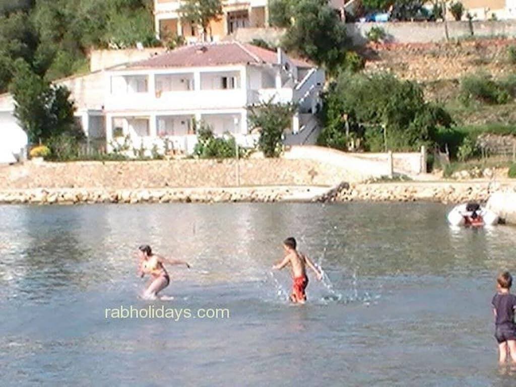 Foto 3 von 18: Miral Beach - direkt am Meer