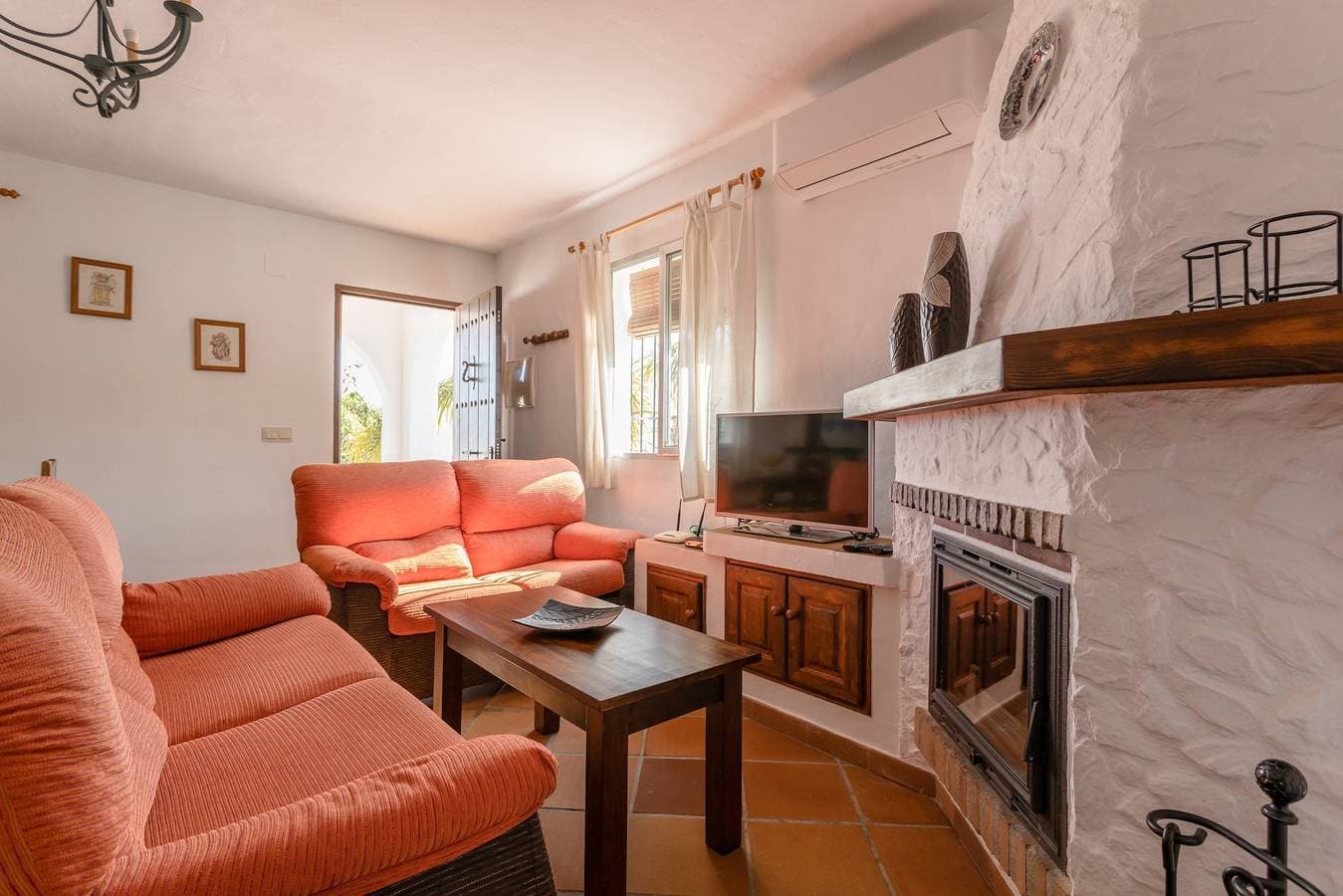 Foto 4 von 23: Charmantes Ferienhaus 'Cortijo Encarni' mit privatem Pool und WLAN