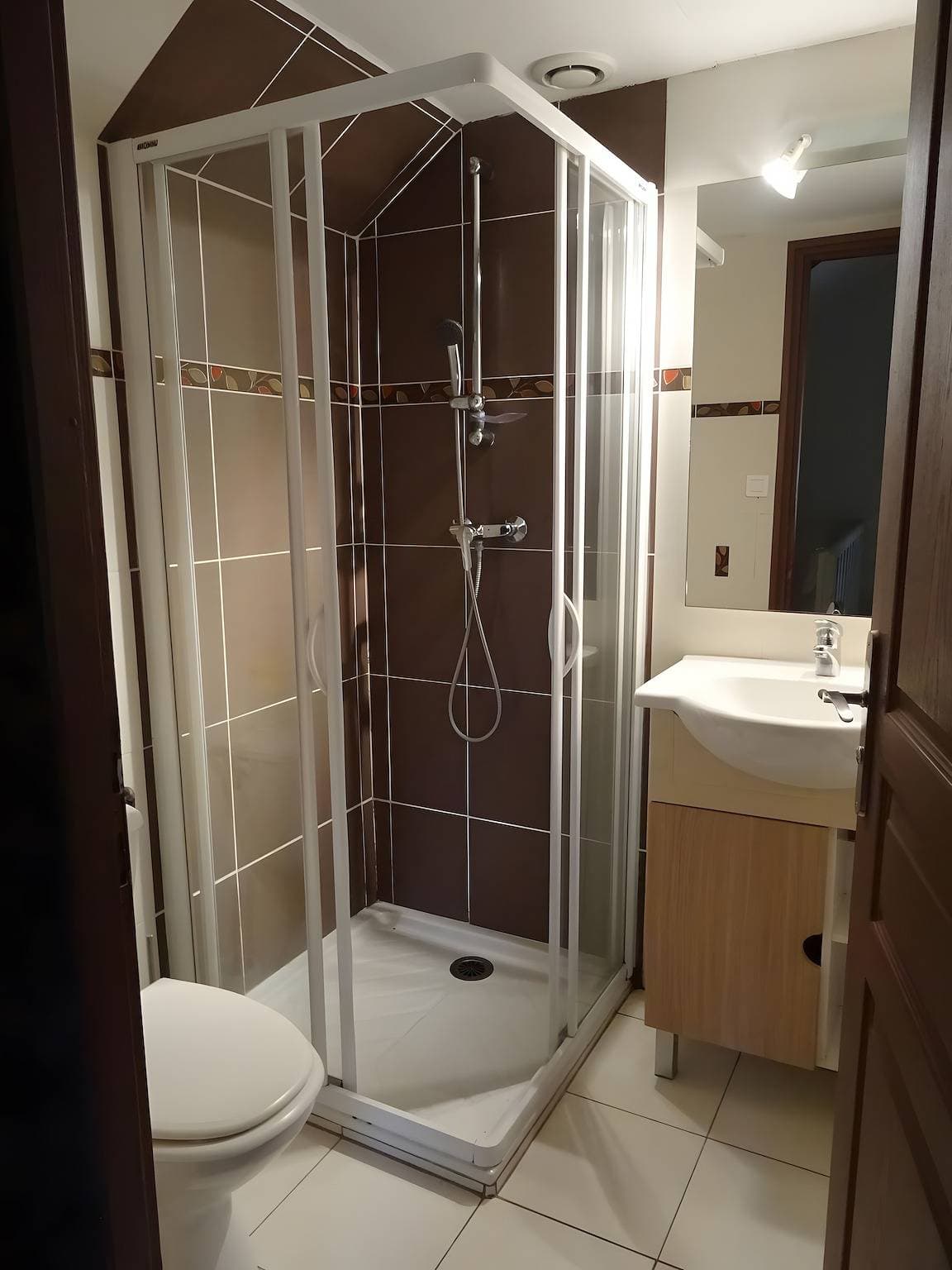 Foto 8 von 10: Gemütliches Ferienhaus mit privatem Garten und WLAN in Salles-Curan