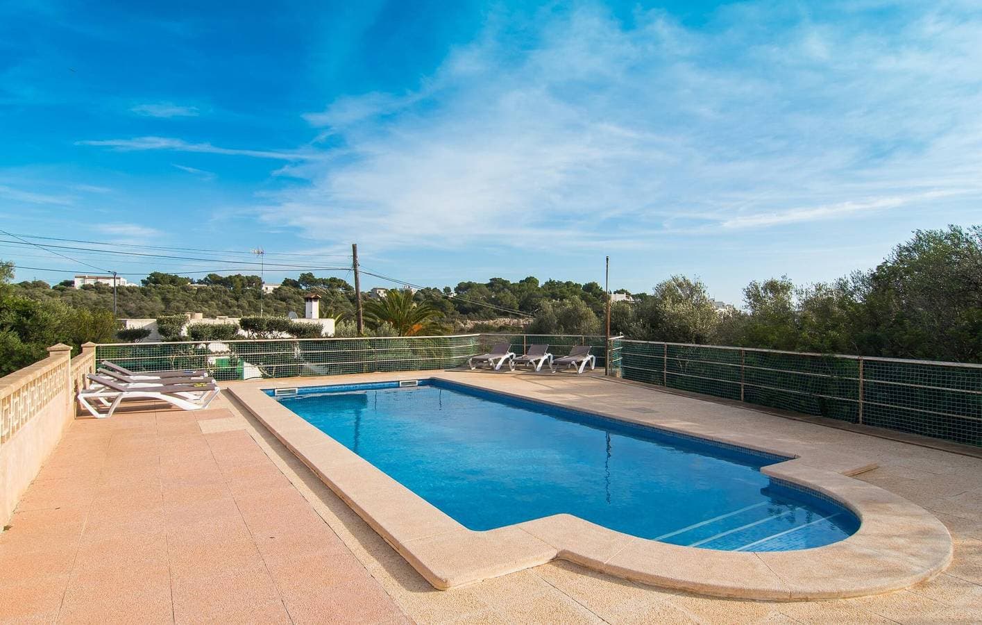 Foto 8 von 32: Apartment mit Meerblick, Pool, Terrasse und Grill 900 m von Caló des Homes Morts entfernt