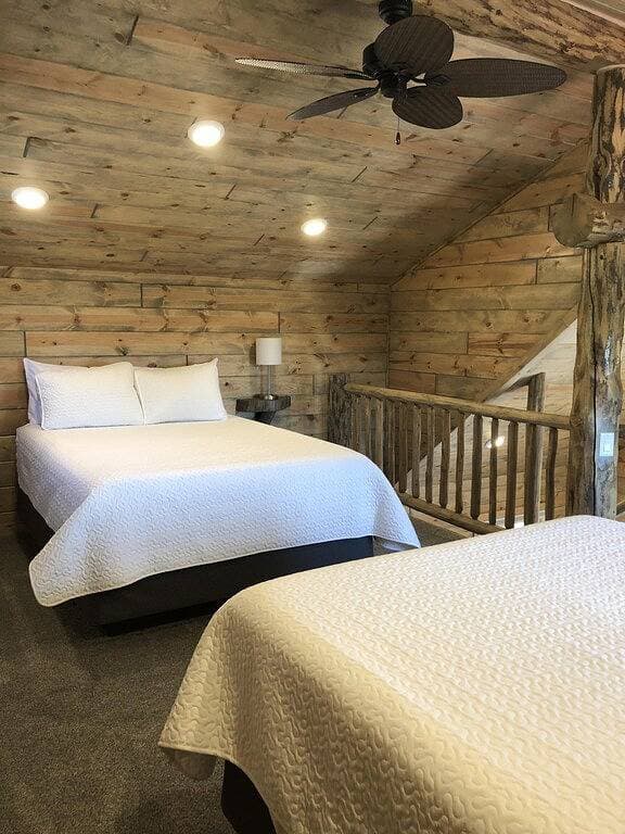 Foto 12 von 29: Big Mountain Cabins - Ein modernes, rustikales Erlebnis - Neu in 2018, für 2 bis 6 Personen