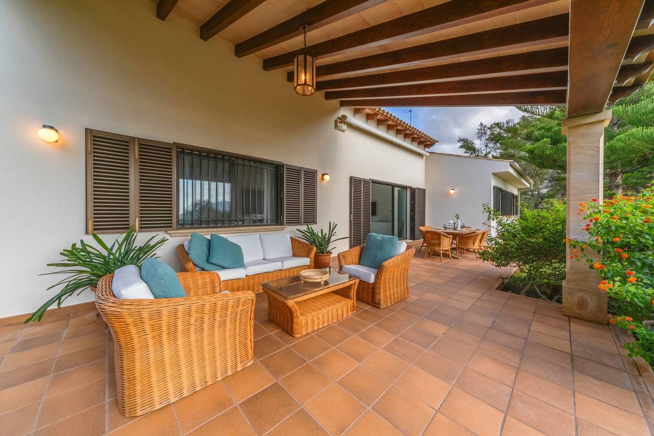 Foto 8 von 27: Villa Es Pinaro - Beach Front by PriorityVillas