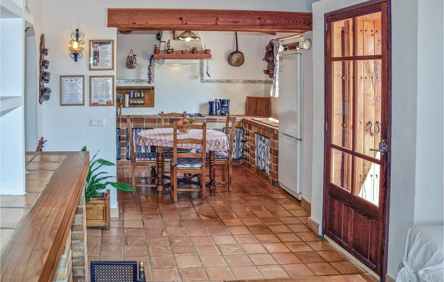 Foto 7 von 28: Gemütliche Wohnung mit Terrasse und Küche in der Nähe von Ses Alqueries