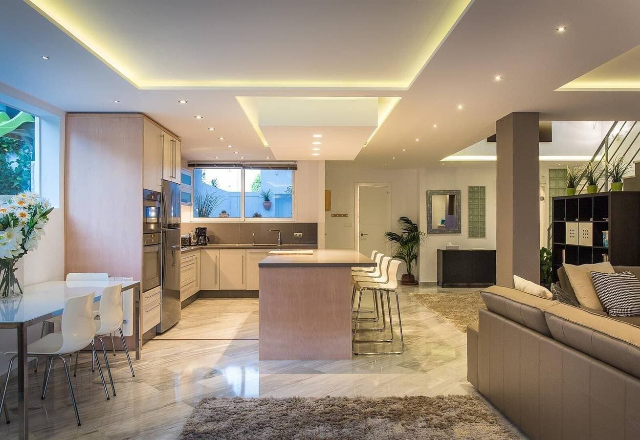 Foto 8 von 37: Ferienhaus 'Casa Eucalyptus Family Home' mit Meerblick, WLAN und Klimaanlage