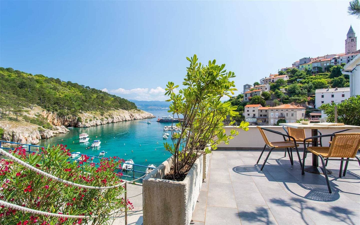 Ferienwohnung am Meer mit Panoramablick auf Meer