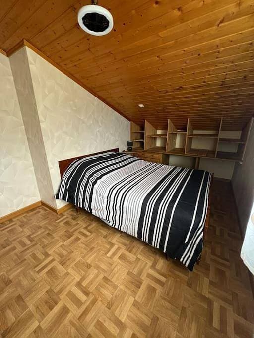Foto 5 von 17: Two-Bedroom Apartment