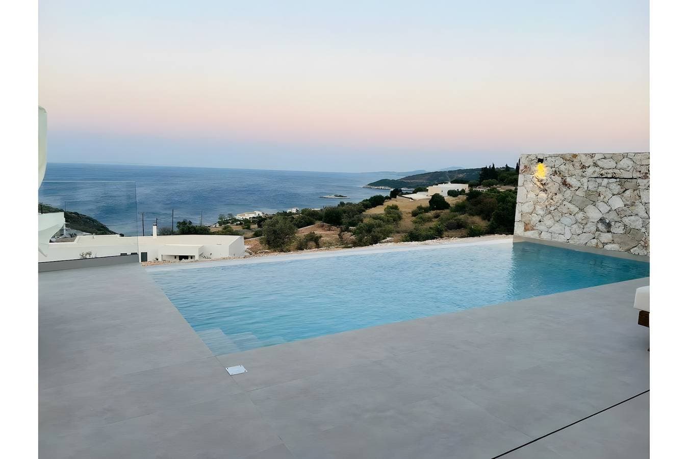 Foto 10 von 34: Villa 'Ein-Schlafzimmer für 2' mit Meerblick, Wi-Fi und Klimaanlage