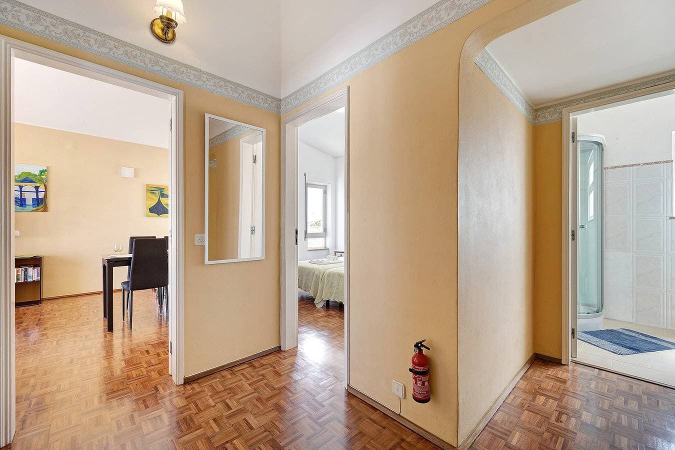 Foto 11 von 23: Ferienwohnung "Wunderbare Bucht" mit großer Dachterrasse, Meerblick und WLAN