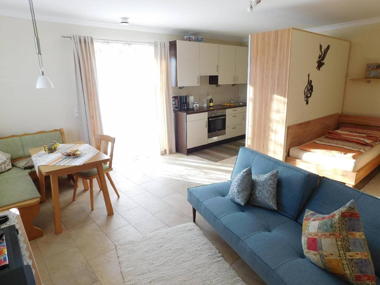 Foto 5 von 25: Apartment 'Am Rosengarten' mit WLAN und Klimaanlage