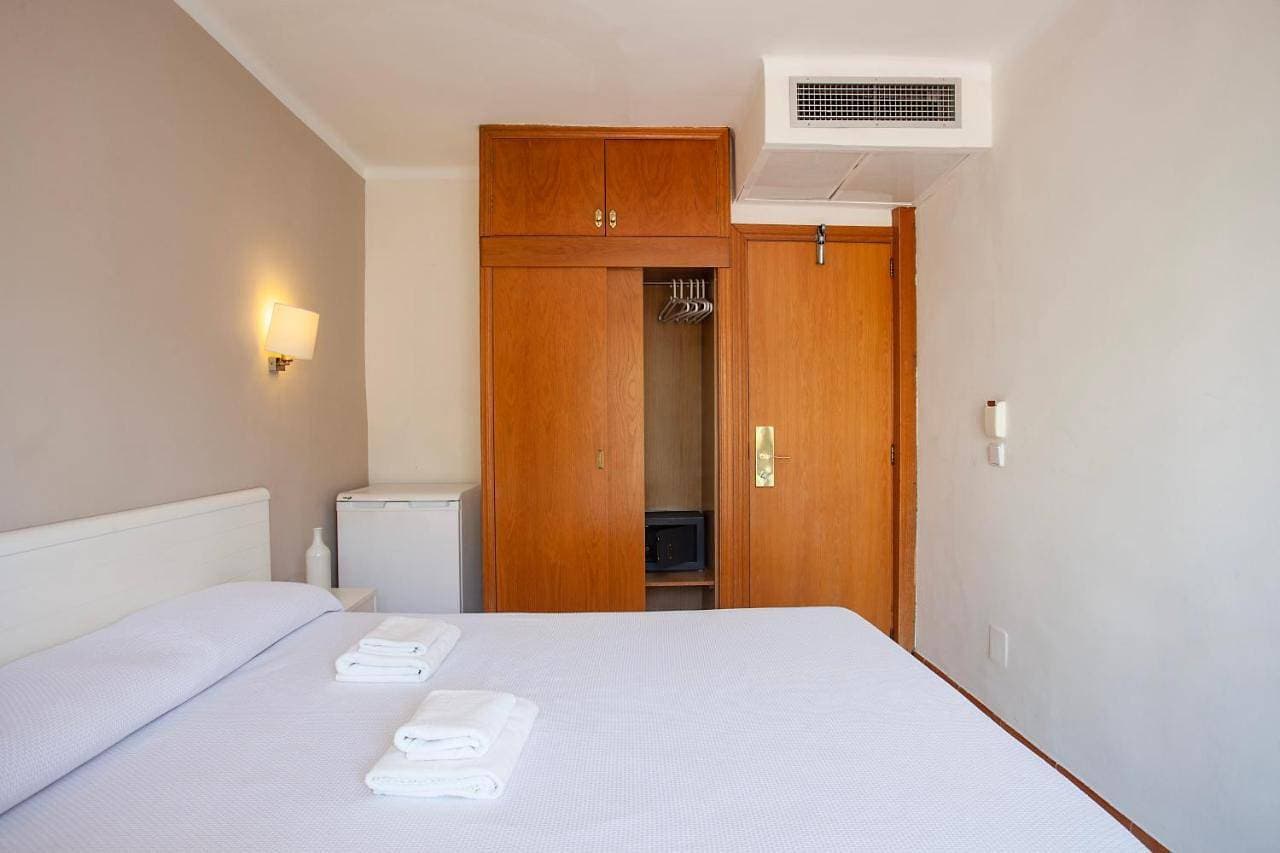 Foto 11 von 30: Double or Twin Room