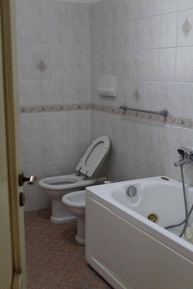 Foto 7 von 13: Double Room with Shared Bathroom