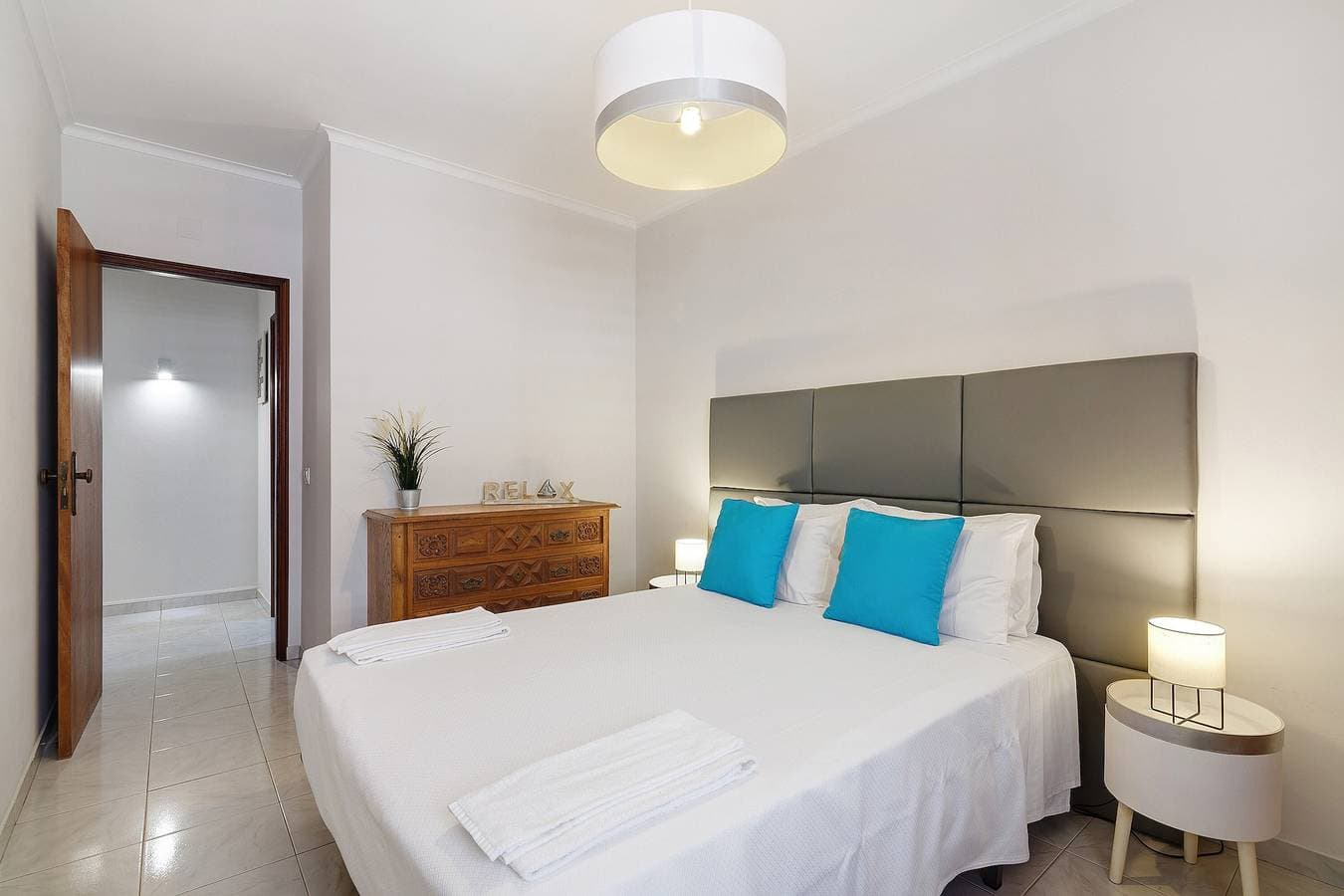 Foto 12 von 24: Apt. S. Lourenço direkt am Strand – ohne Meerblick, mit Gemeinschaftspool, Balkon & WLAN