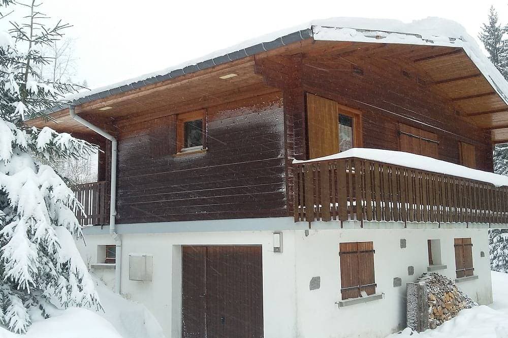 Foto 7 von 14: Am Waldrand ruhiges, gemütliches Holzchalet