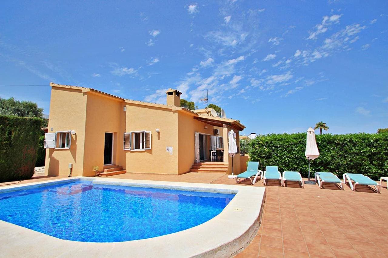 Paula - holiday home with private swimming pool in Benissa 1