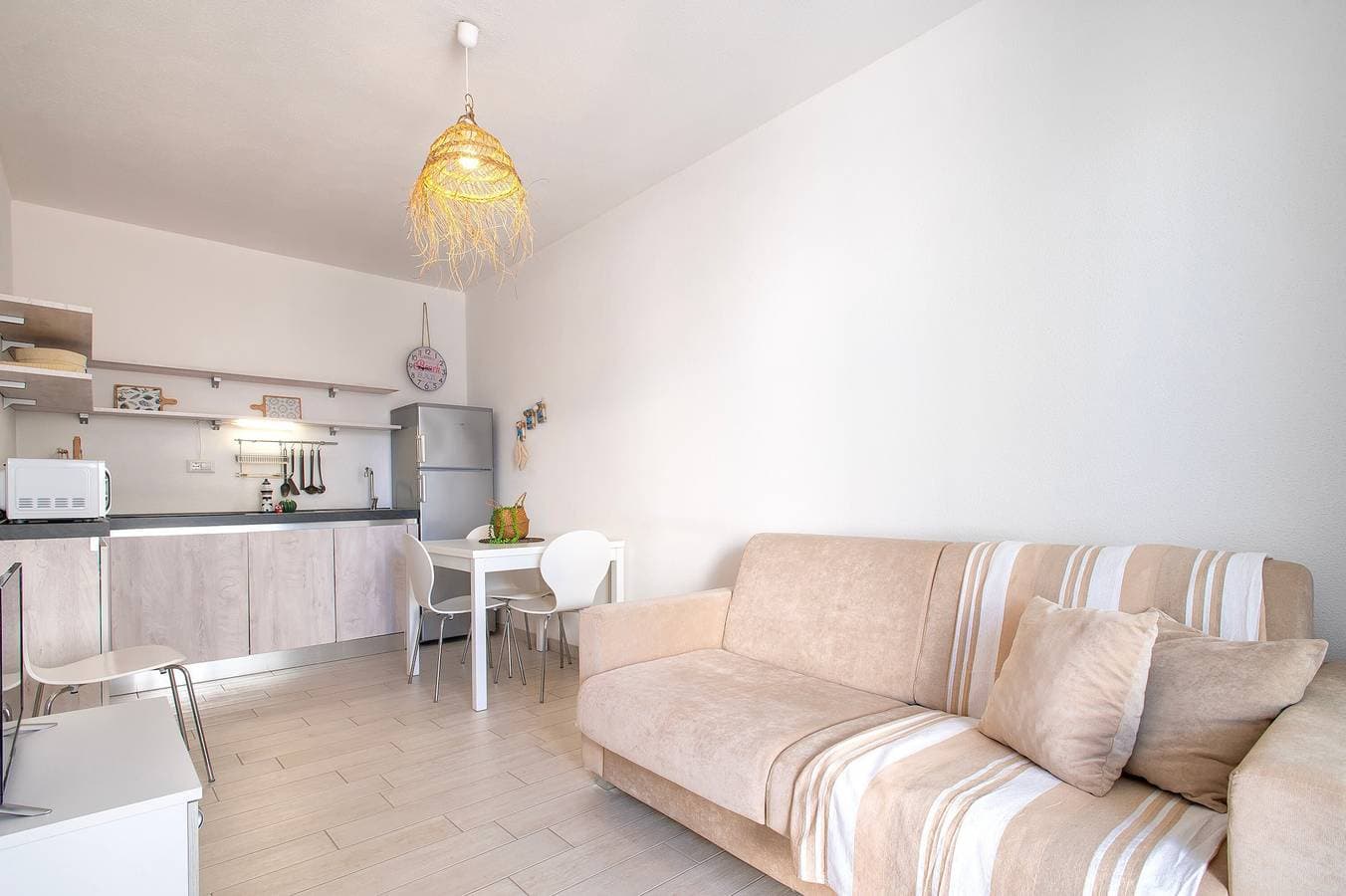 Foto 3 von 23: Ferienwohnung 'Borgo Degli Ulivi' mit privatem Garten und Klimaanlage