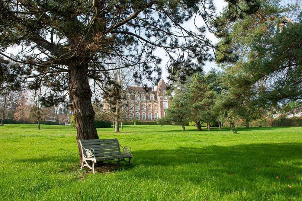 Foto 12 von 25: Un Appartement Dans un Château