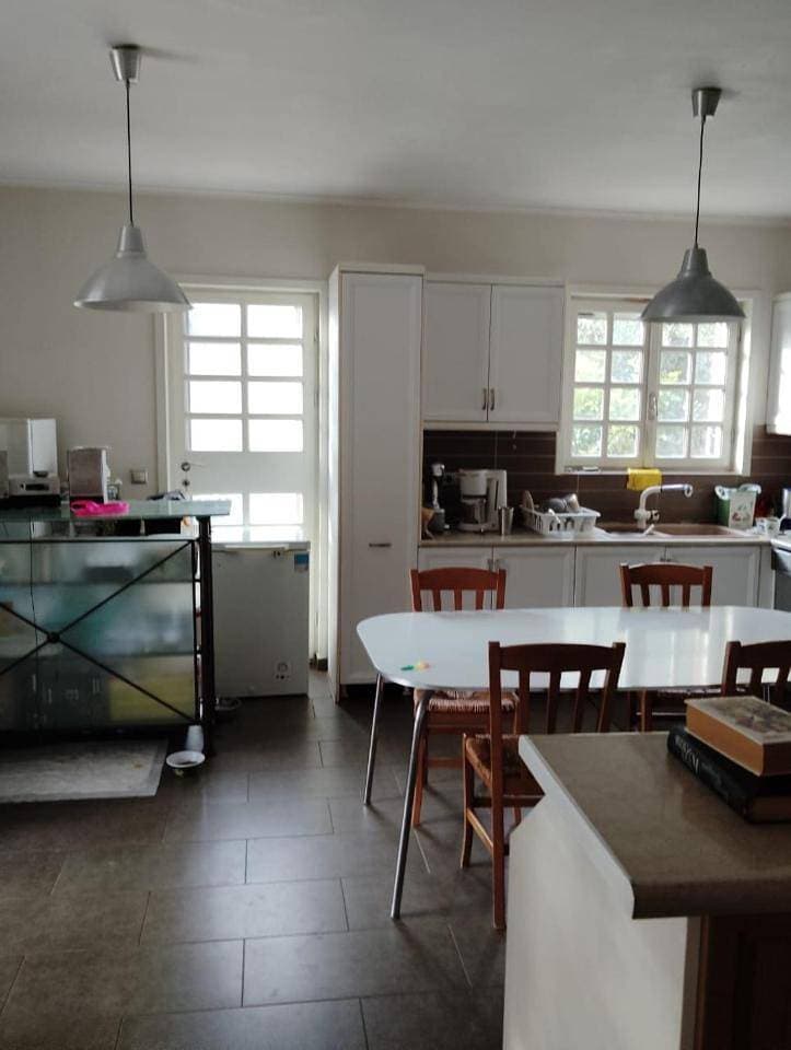 Foto 7 von 24: Five-Bedroom House