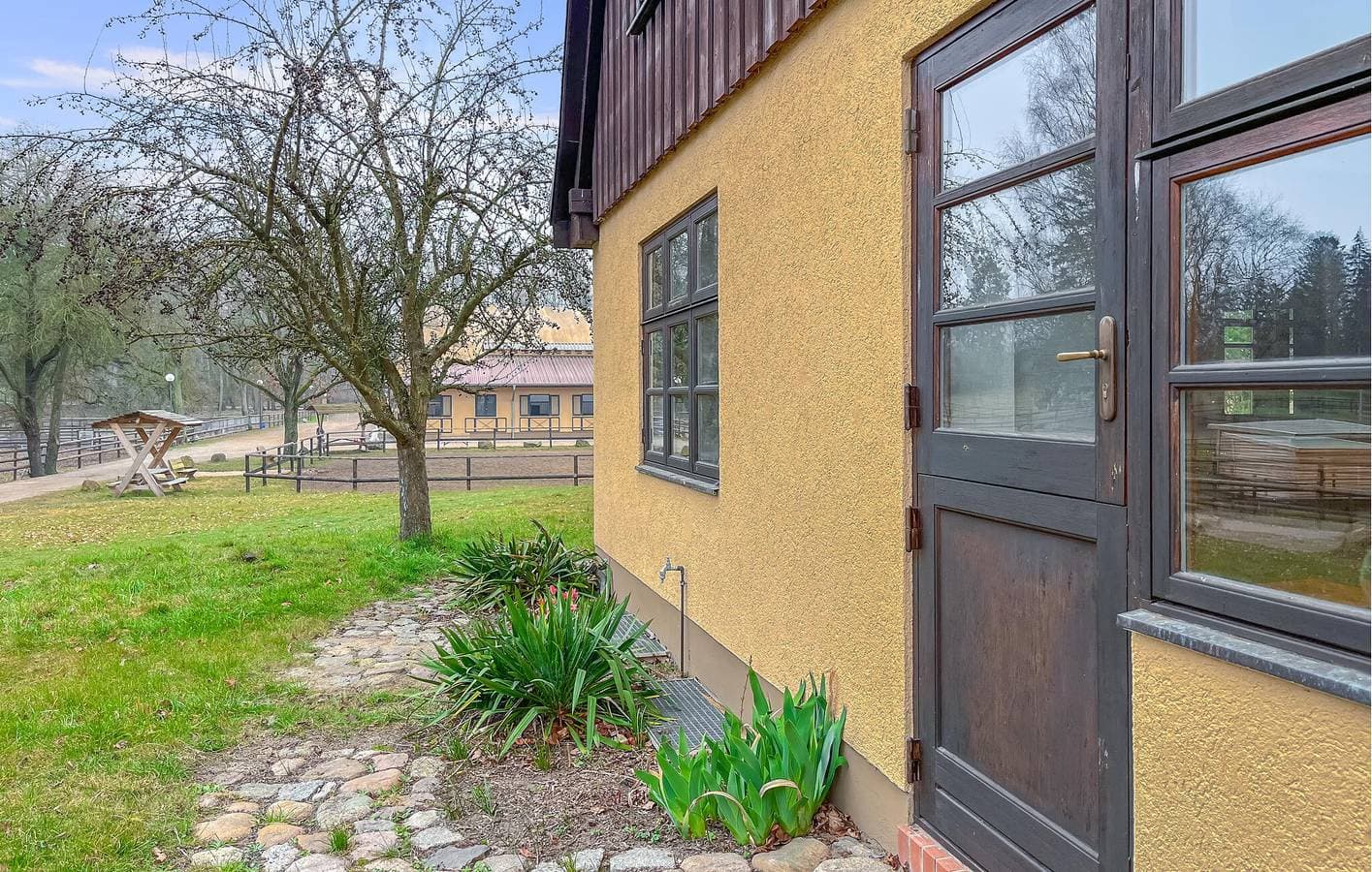 Foto 9 von 22: Gemütliche Wohnung mit Terrasse, Parkplatz und Internet