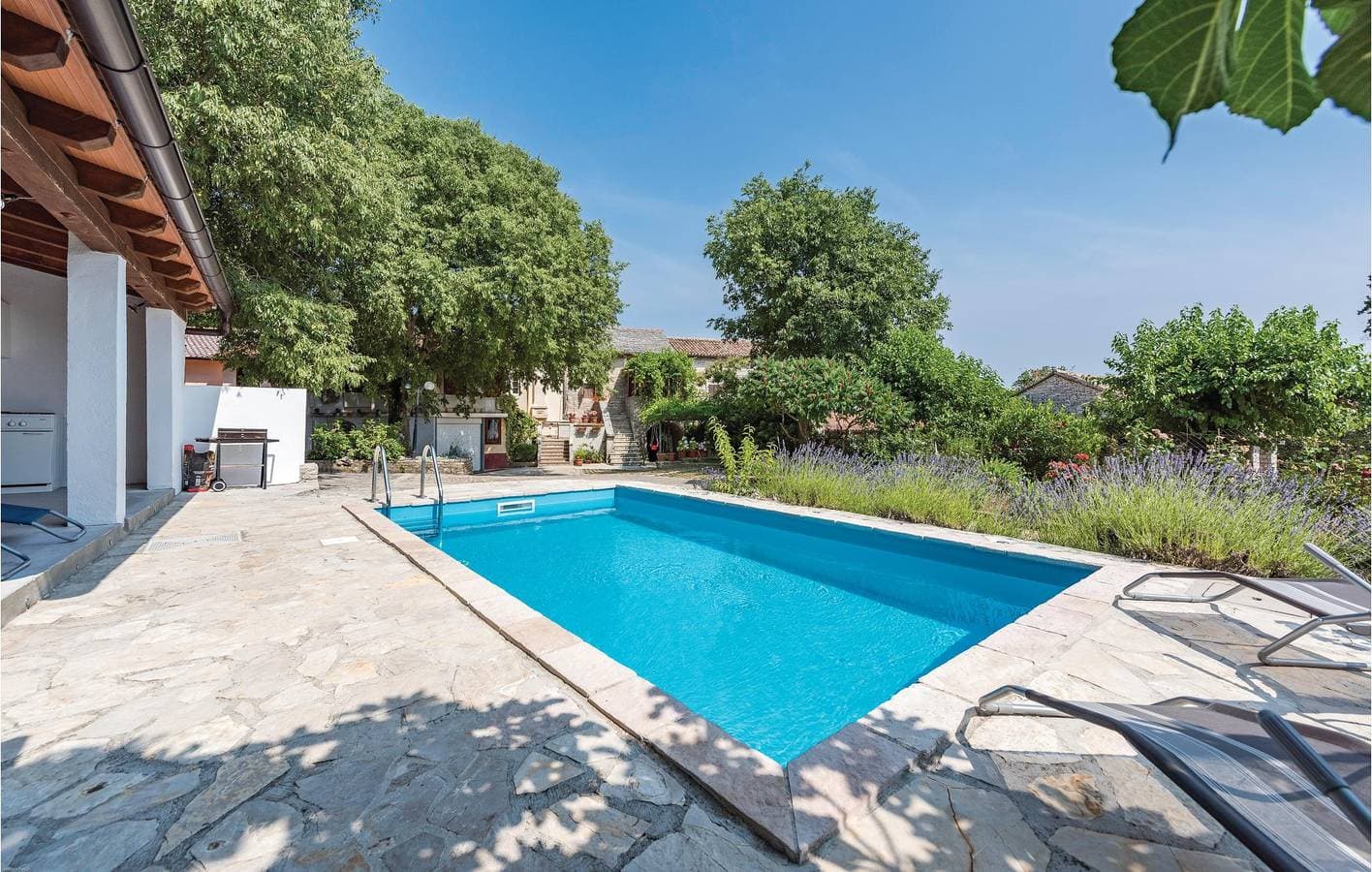 Foto 8 von 42: Gemütliche 69 m² große Wohnung mit Terrasse, WLAN und Parkplatz