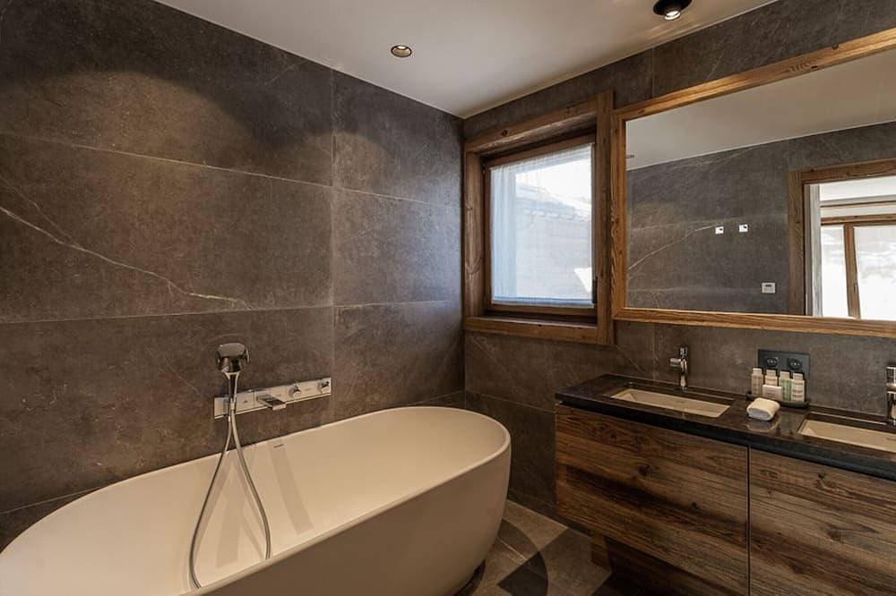 Foto 5 von 14: Beeindruckendes Chalet mit Sauna und Haustiere erlaubt in Courchevel