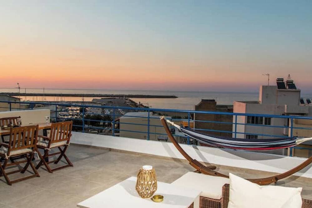 Areti Seaview Residence 1