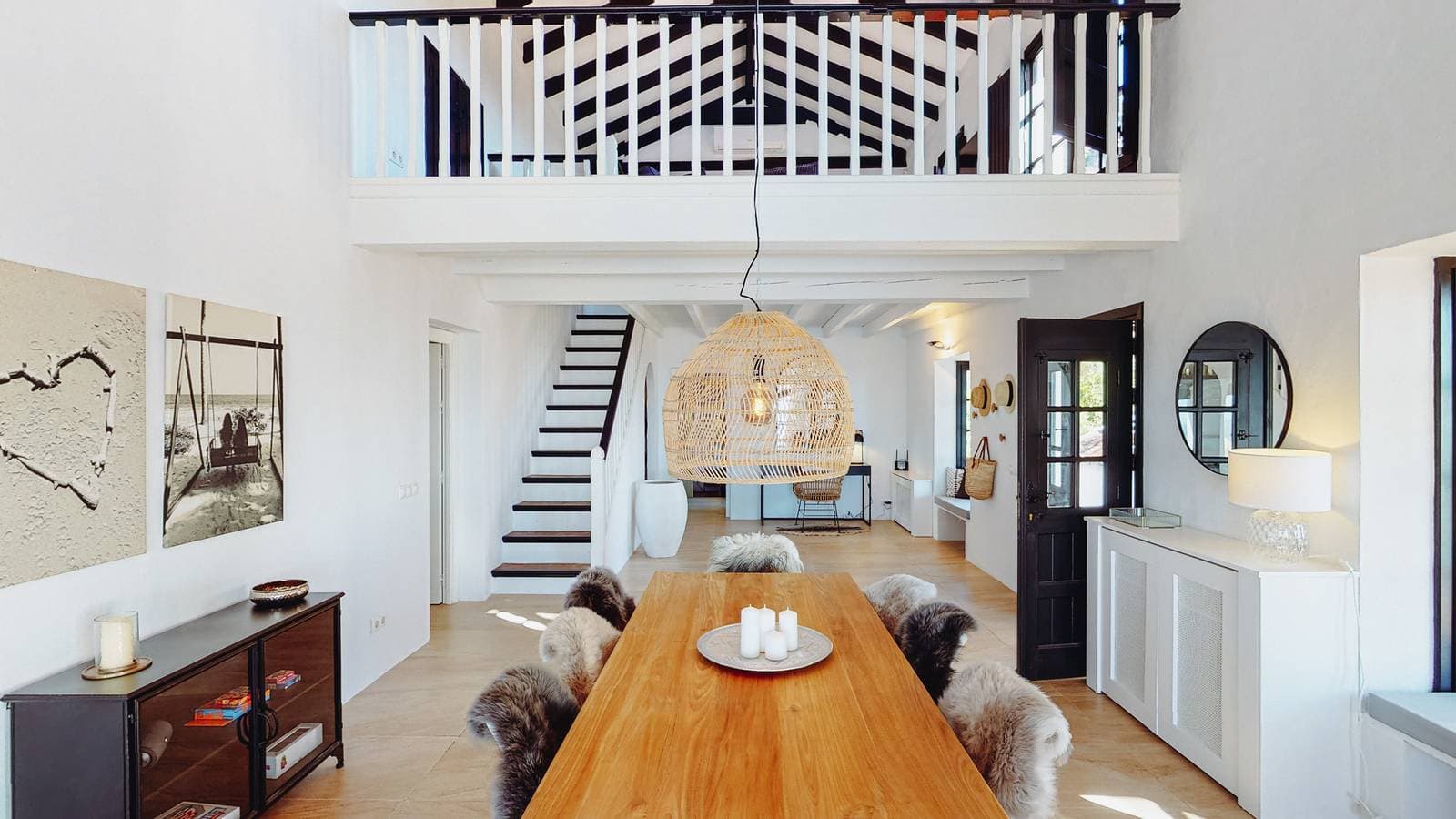 Foto 5 von 79: Villa Las Monjas - Astonishing Panoramic Sea View