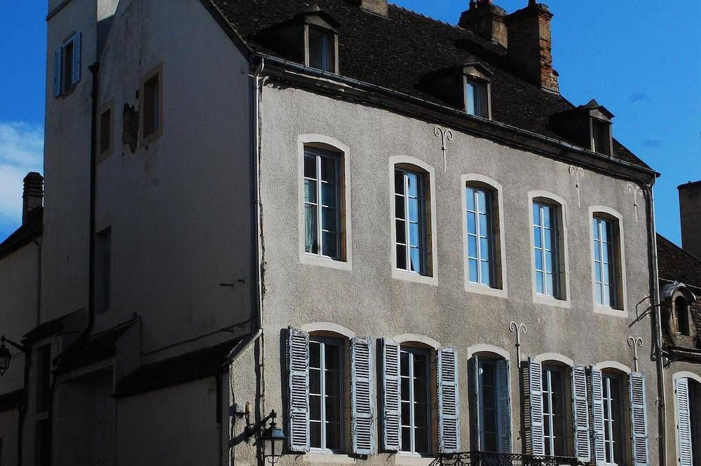 Foto 5 von 23: Saint-Nicolas-Turm in Beaune