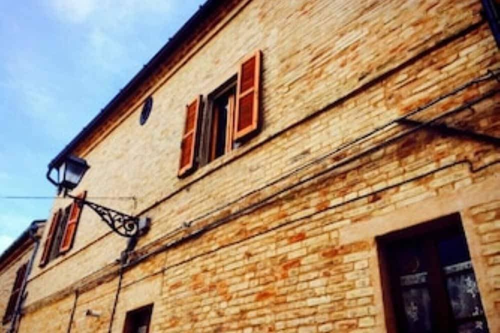 Foto 8 von 22: Elegantes, Historisches Haus mit Terrassen & Garten