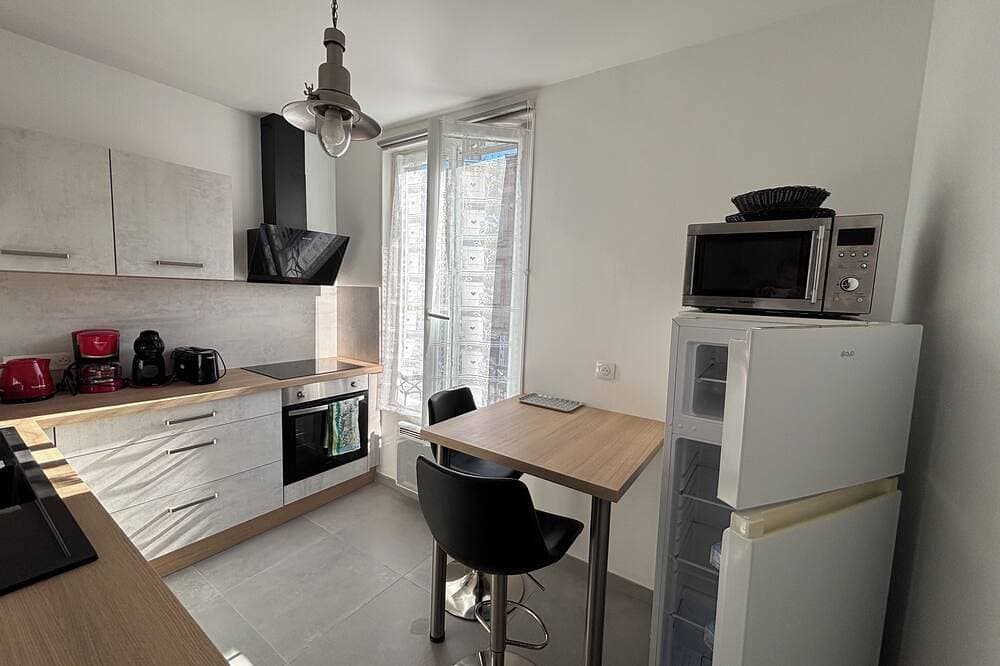 Foto 13 von 19: Bel Appartement Emplacement Idéal en Centre Ville, Proche Thermes et Commerces