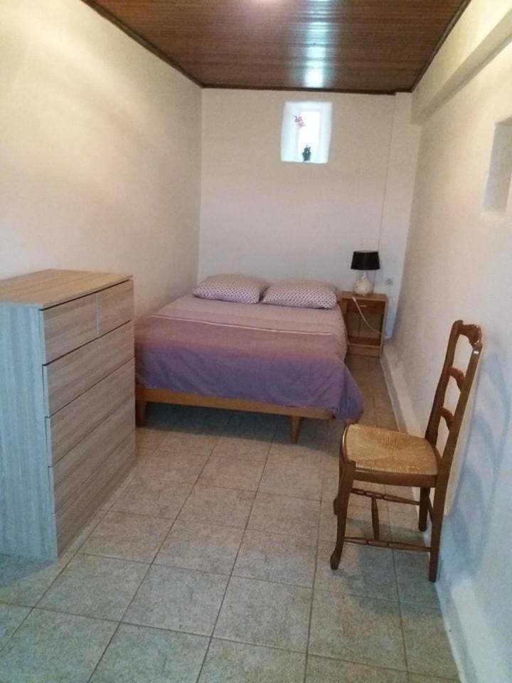 Foto 9 von 11: Three-Bedroom Home