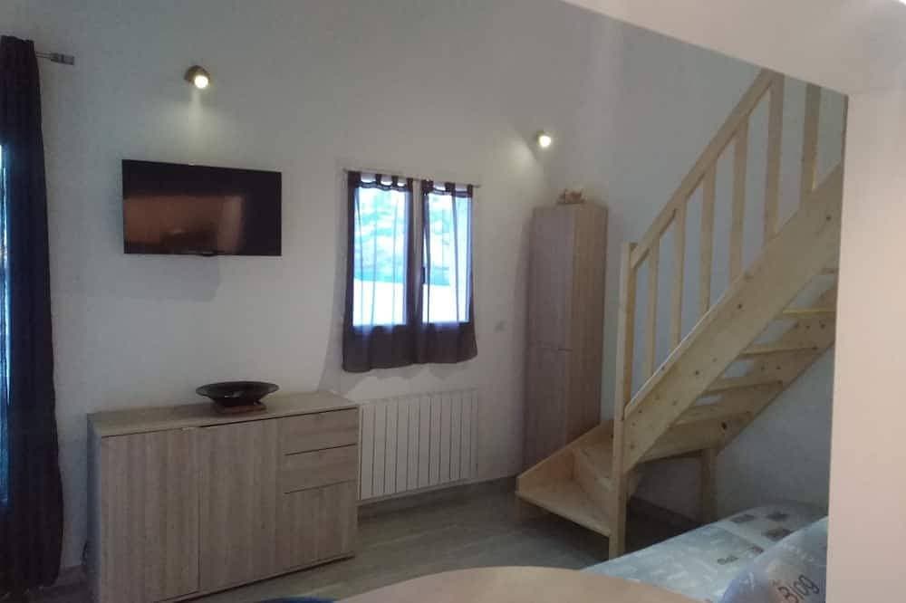 Foto 2 von 11: Studio spa jacuzzi private pool access villa in lorgues-83