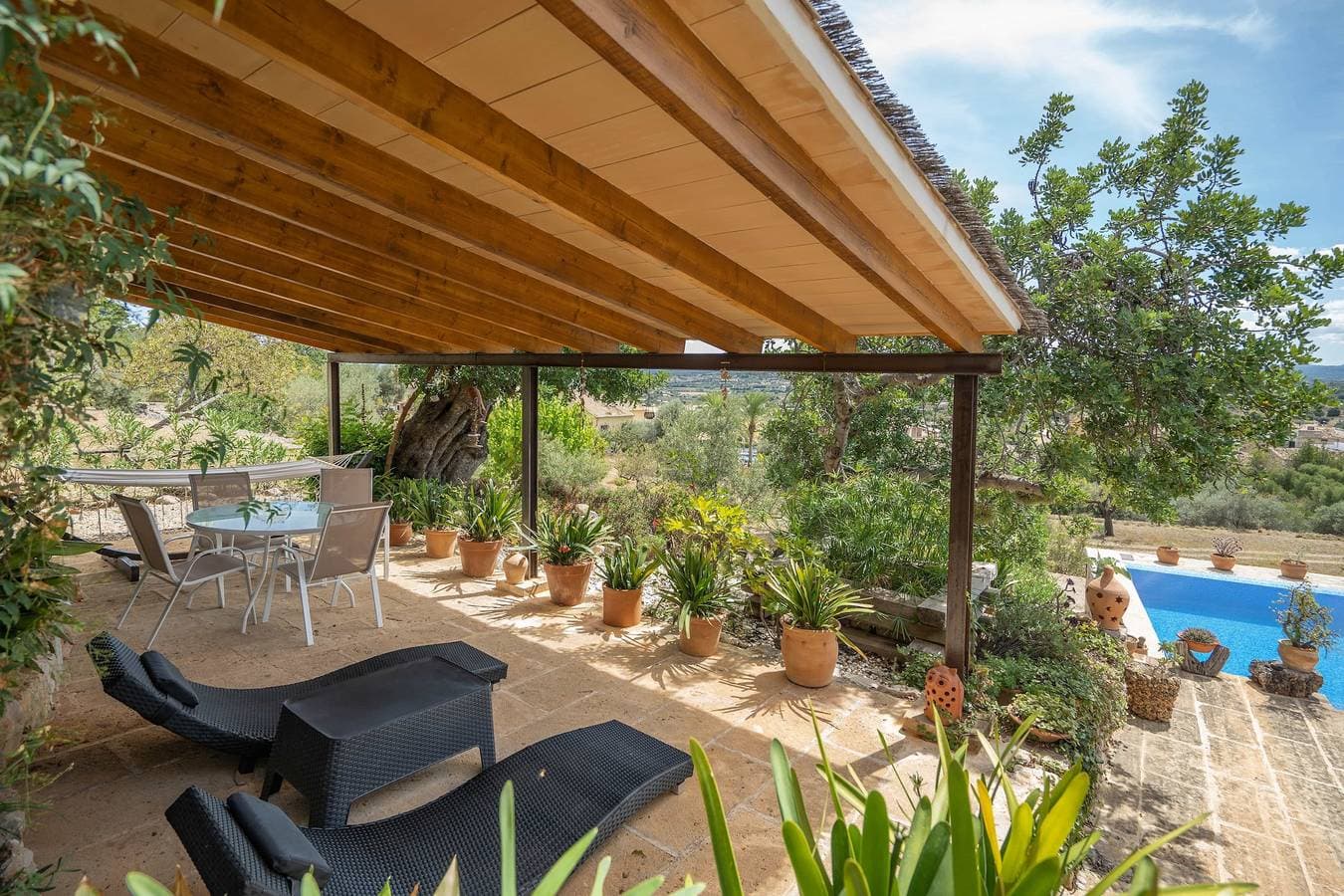 Foto 10 von 21: Finca "Can Pulit" mit Pool, Garten, Klimaanlage und WLAN