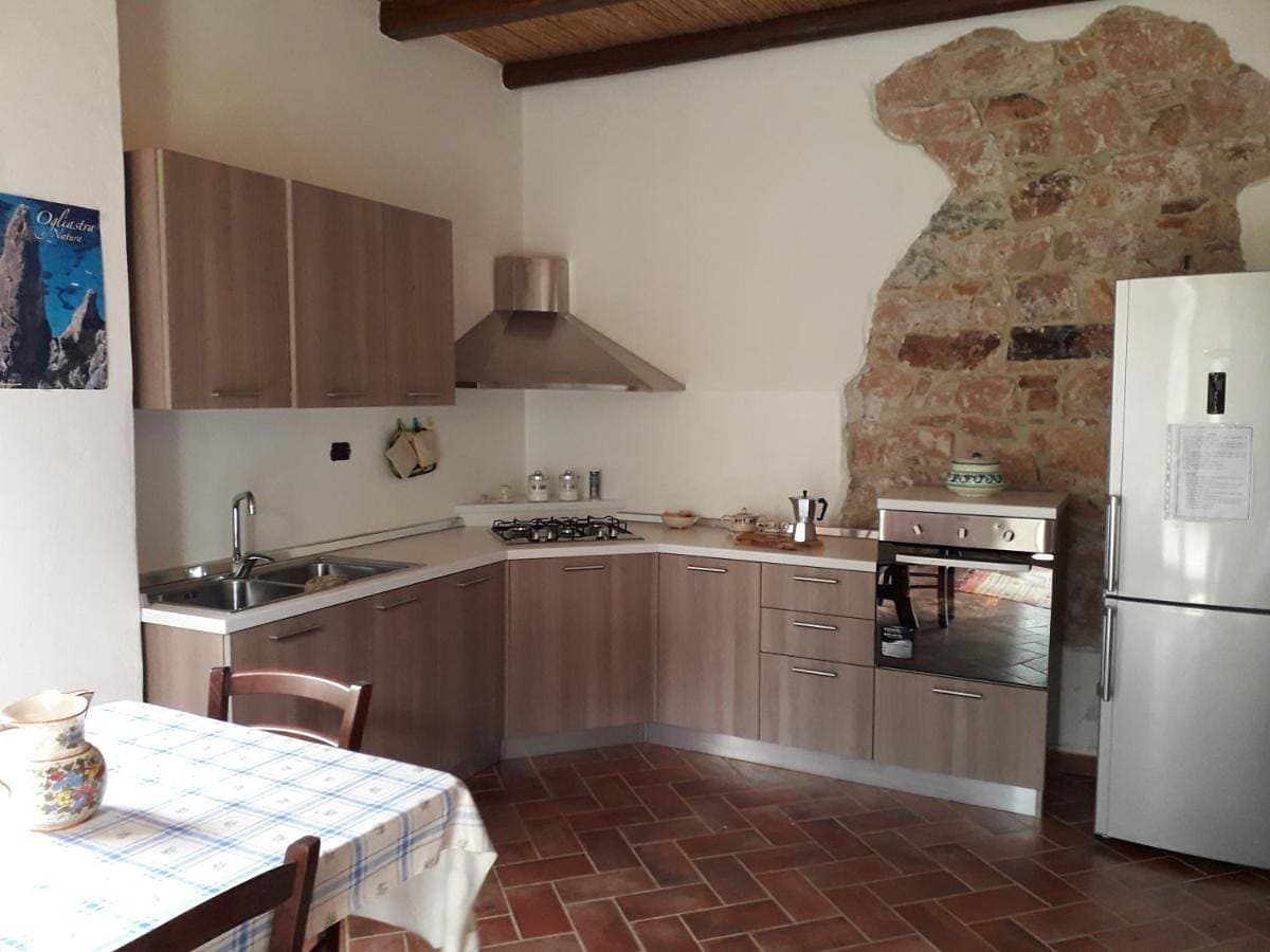 Foto 5 von 11: Double Room with Private Bathroom