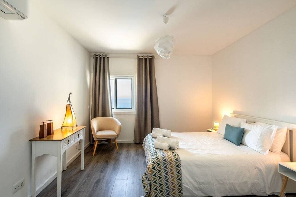 Foto 5 von 27: Janelas de Zimbra Lovely Apt with Pool and Sea View
