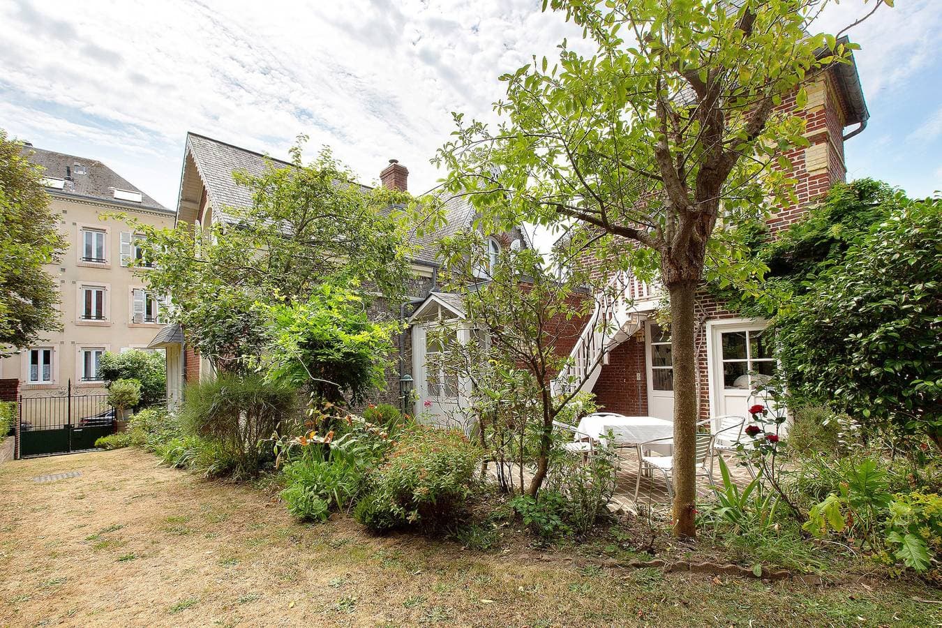 Foto 10 von 29: Bed & Breakfast 'Les Soliers - La Tourelle' mit Balkon und WLAN