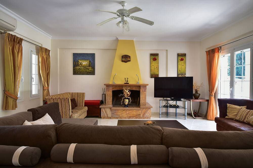 Foto 10 von 30: Familienfreundliche Luxusvilla direkt am Strand mit eigenem Tennisplatz, Pool, Whirlpool ...