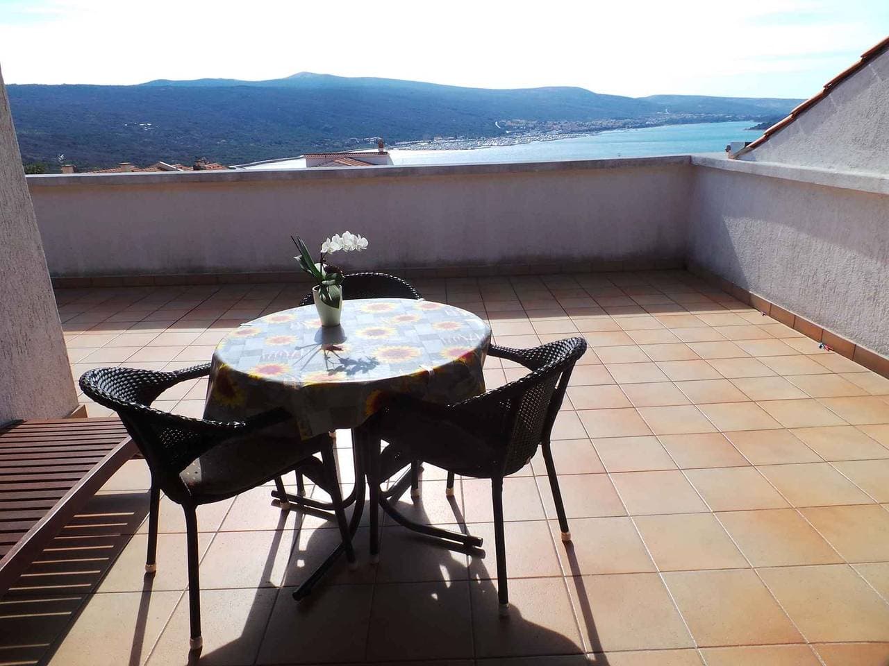 Studio mit Terrasse und Meerblick 1