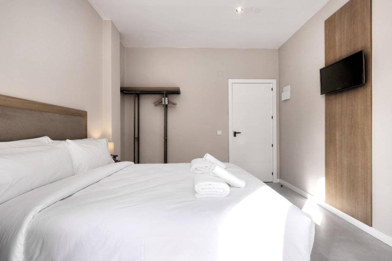 Hostal Puerta Almar 1