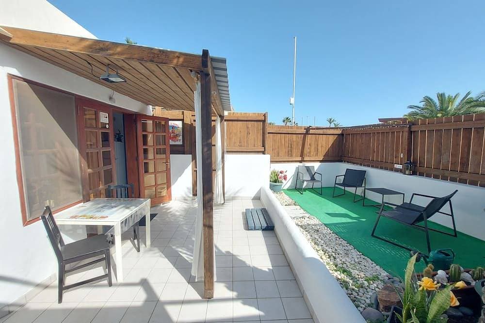 Bungalow with Sunny Private Terrace  Secure Bike/Board Storage 1