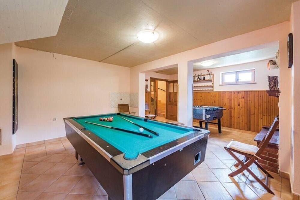 Foto 12 von 30: Pool, Grill, WiFi, Billard, Fahrräder, Badminton, Geschirrspüler, Waschmaschine
