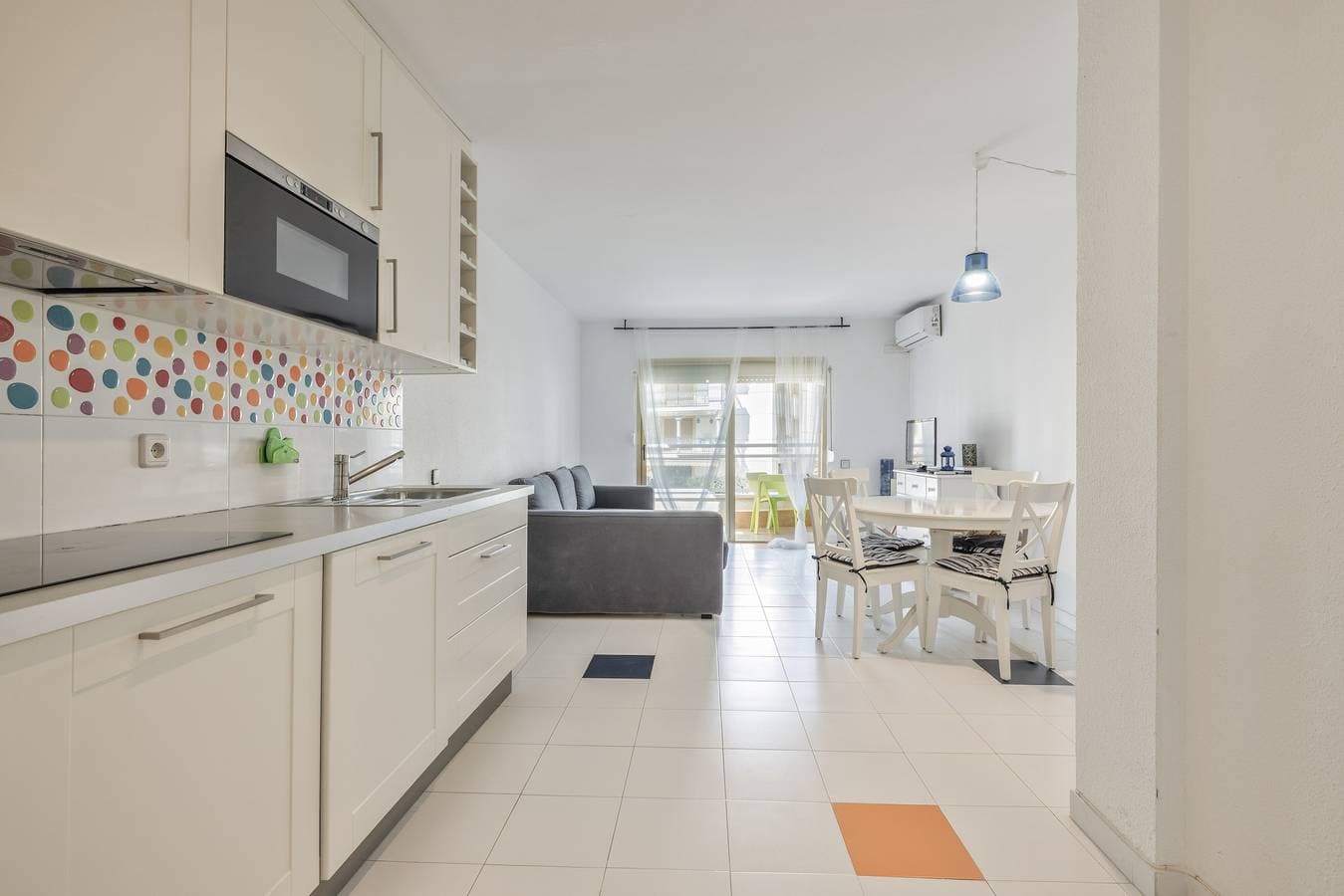 Foto 5 von 20: Gemütliche Wohnung in Calafell mit Terrasse, Tiefgaragenstellplatz und Haustiere willkommen