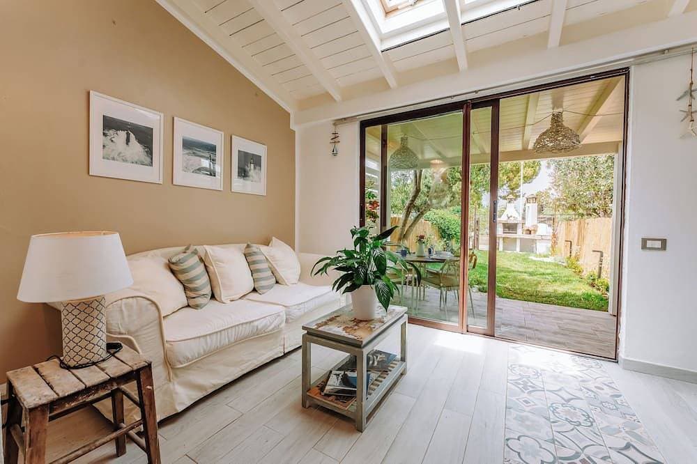 Vacation Home Costabeach 5 min from the beach and marina of Capitana 1