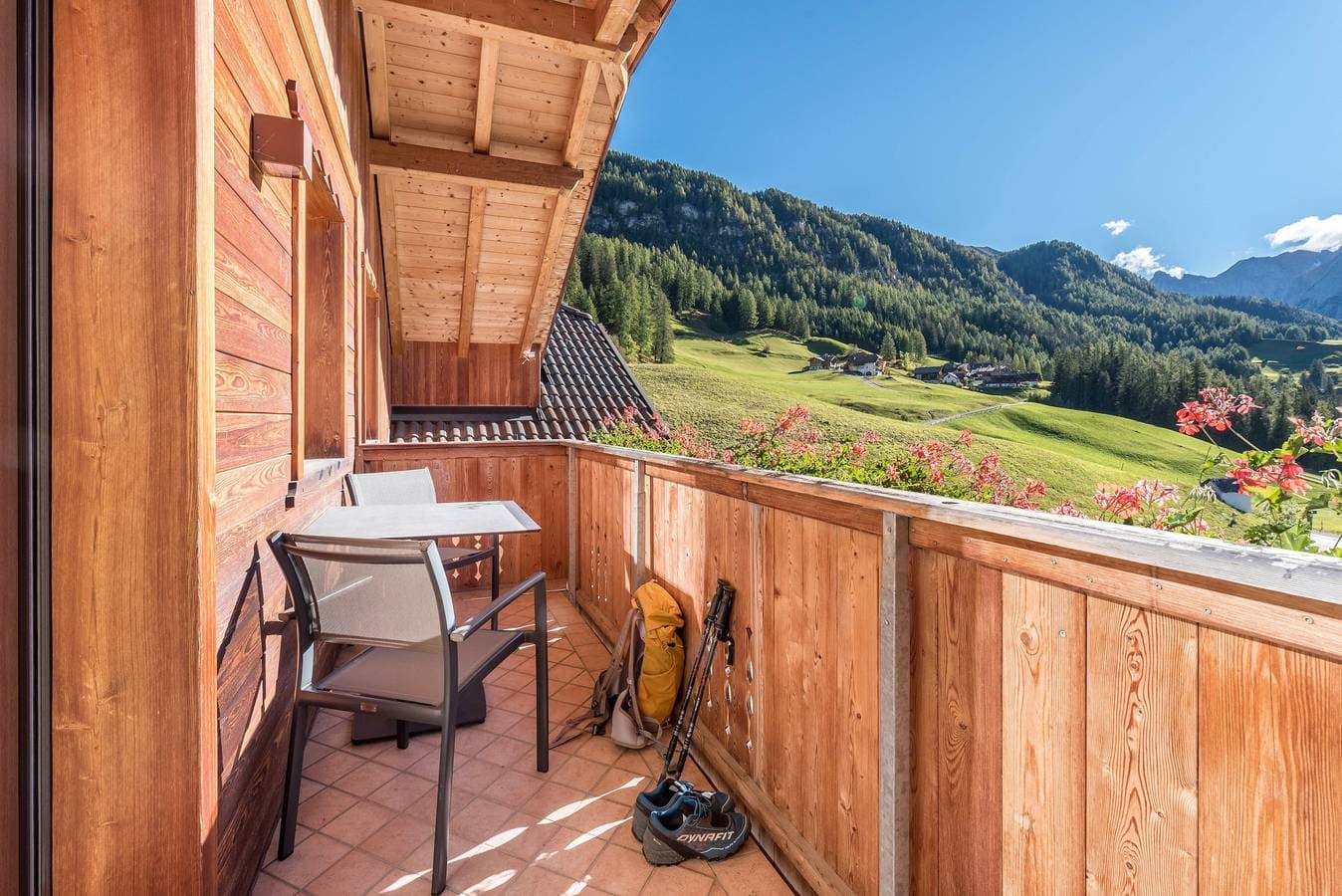 Foto 6 von 35: Ferienwohnung Ciasa Raut App Tamà mit Bergblick, Balkon und WLAN