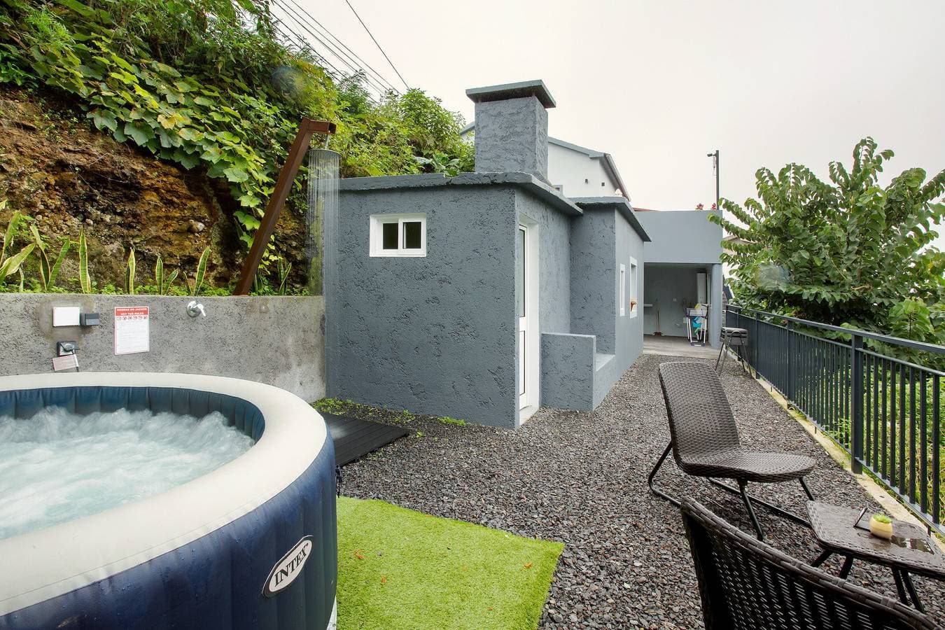 Foto 4 von 41: Studio 'Green Shelter - Guest House' mit Bergblick, WLAN und Klimaanlage