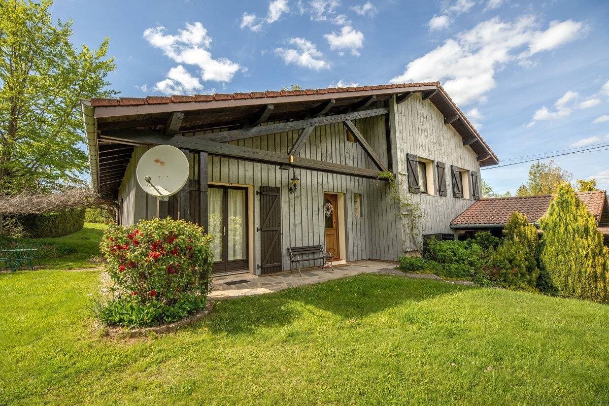 Foto 2 von 30: Ferienhaus für 8 Personen mit Garten
