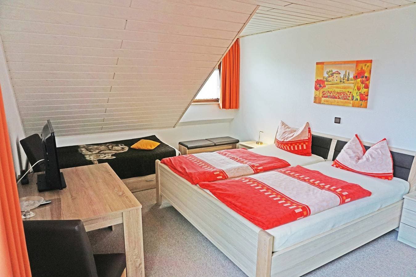 Foto 10 von 14: Weingut & Winzerhof Spengler - Doppelzimmer inklusive Frühstück